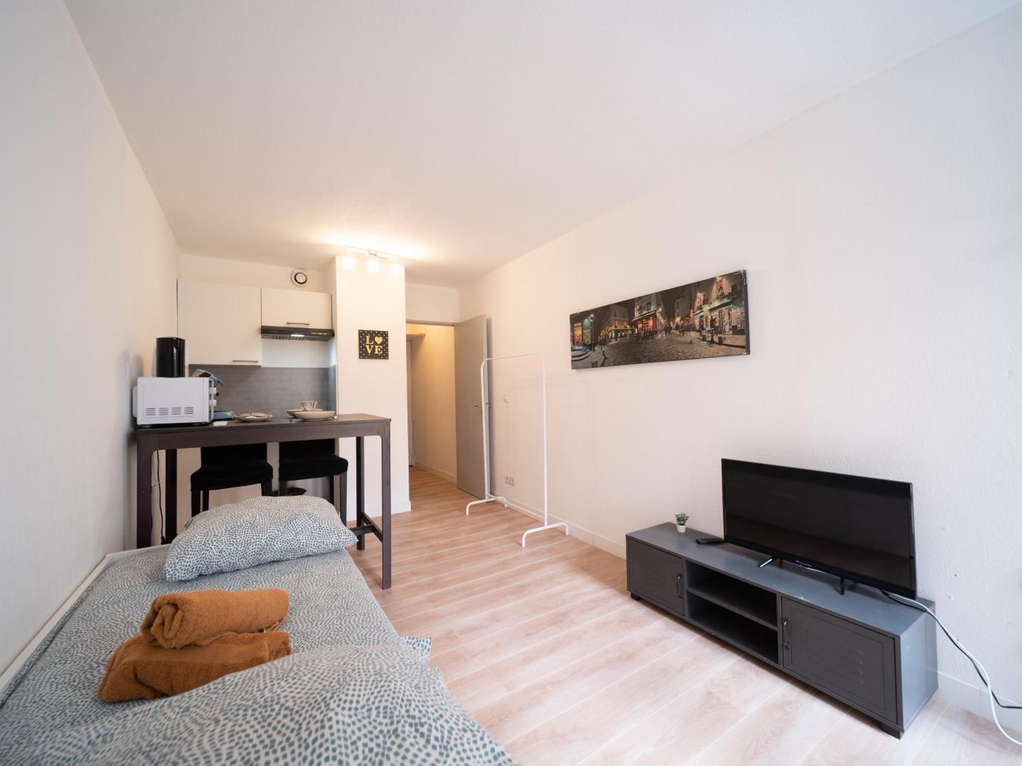 Appartement Tout Equipe A 6Min De La Gare St Charles Marsella Exterior foto