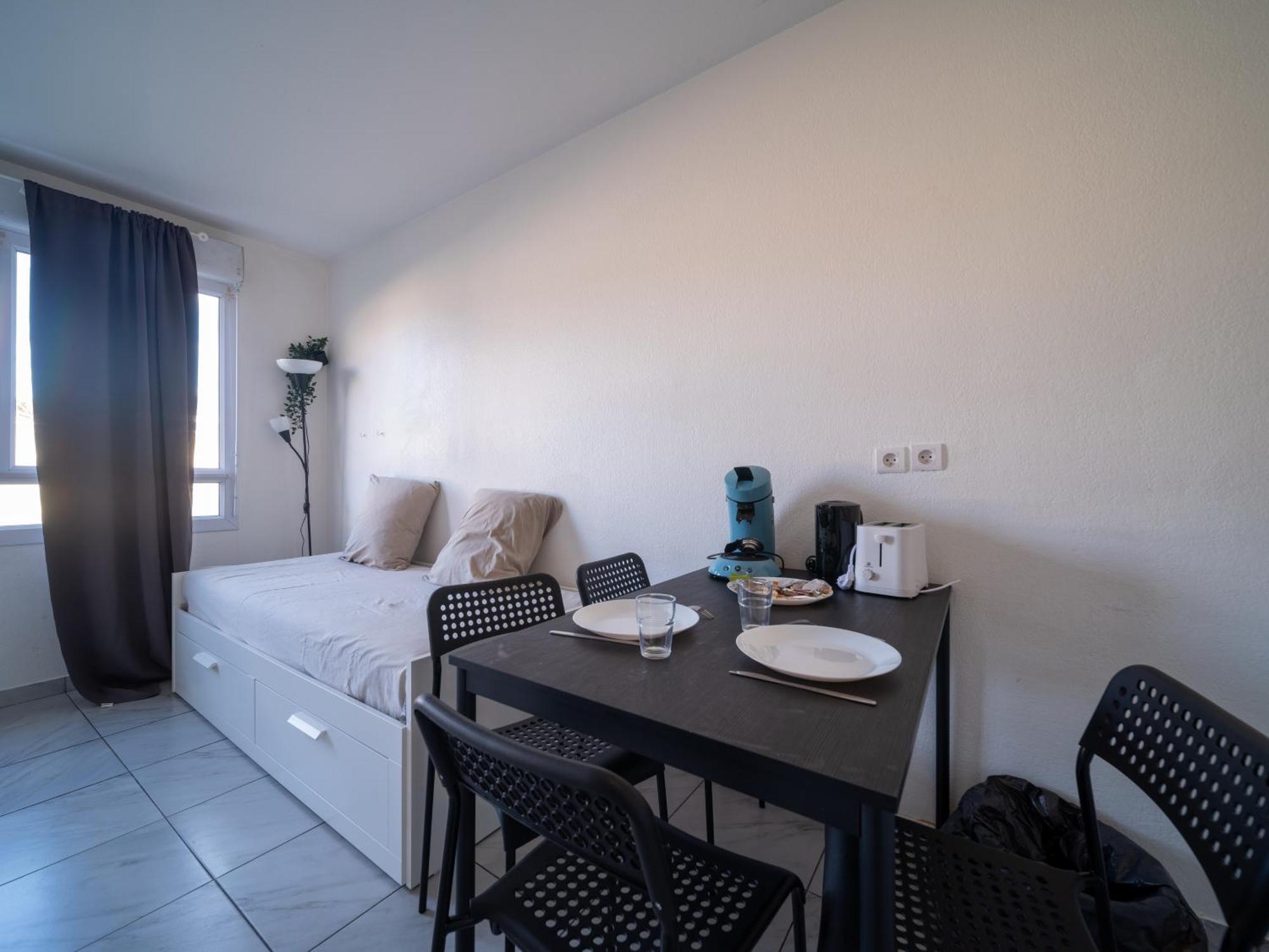 Appartement Tout Equipe A 6Min De La Gare St Charles Marsella Exterior foto