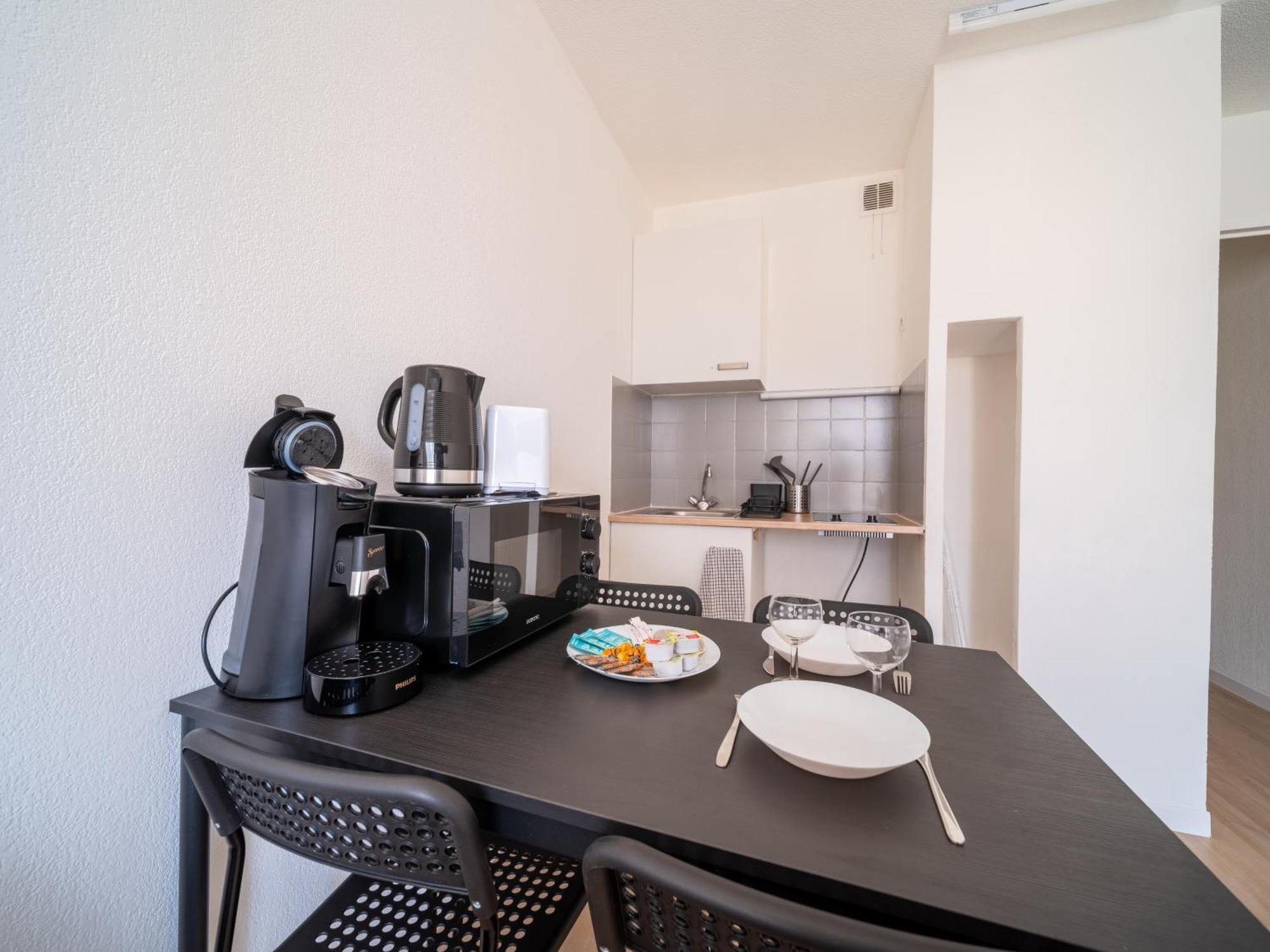 Appartement Tout Equipe A 6Min De La Gare St Charles Marsella Exterior foto